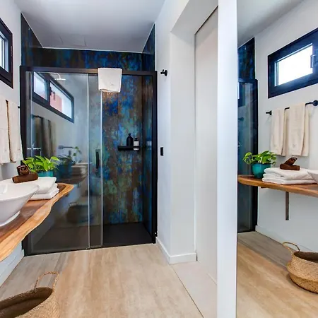 Mana Ecoretreat Couette-café 5*