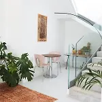 לינה וארוחת בוקר Mana Ecoretreat 5*