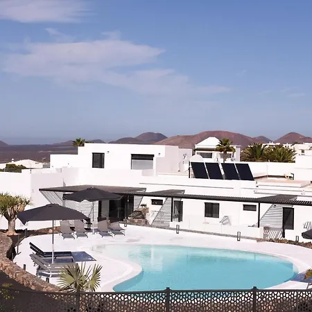 Mana Ecoretreat 5*